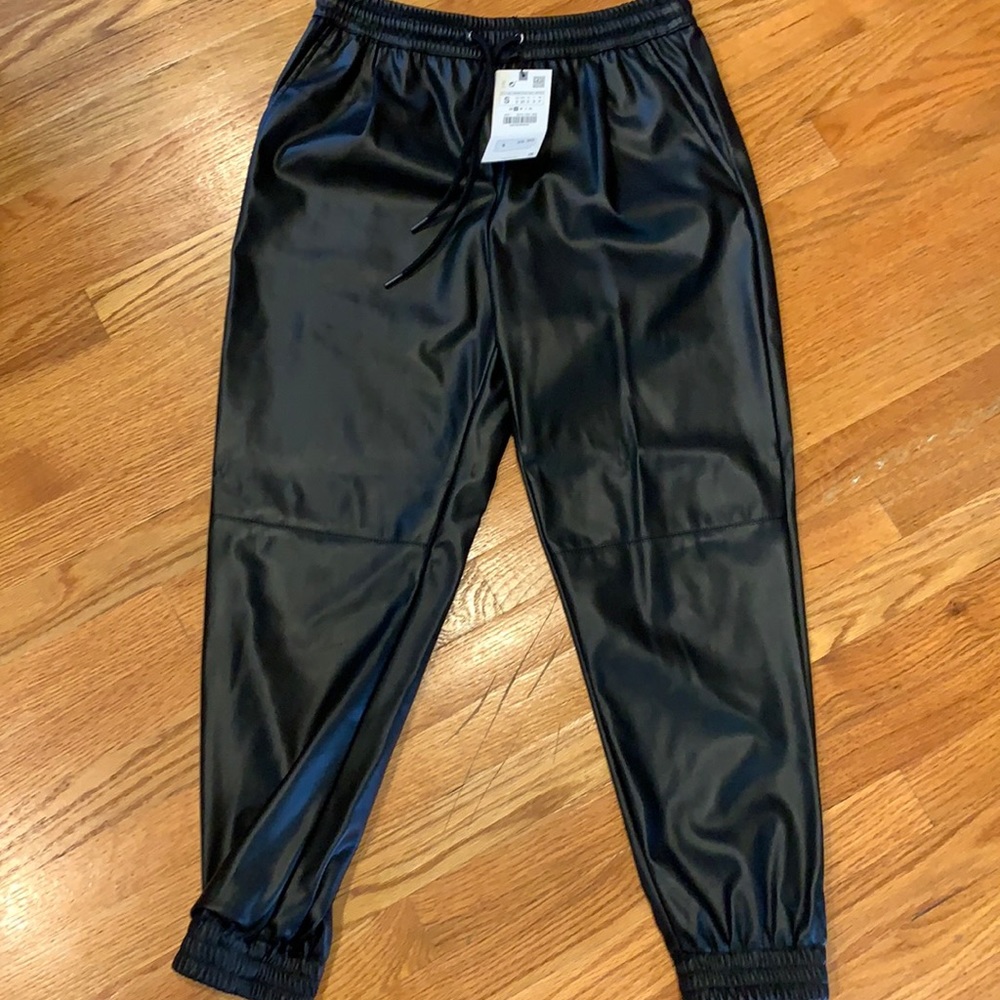 ZARA faux leather jogger. Size Small. NWT.